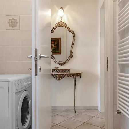 Casa Elisa Apartman *